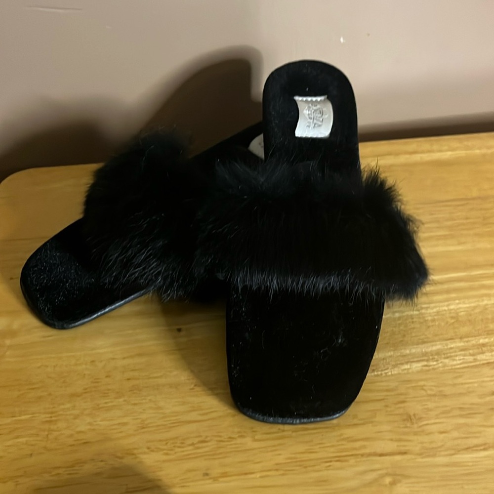 😄Vintage Dressing Shoes 7/8 Fur Mules La Senza